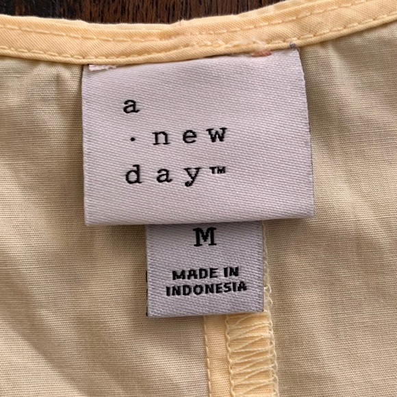 a. new day dress. - Picture 5 of 6